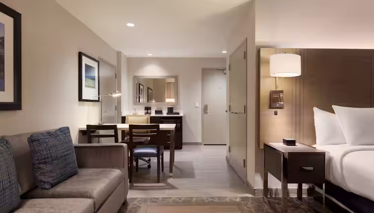 Embassy Suites Hughes Landing